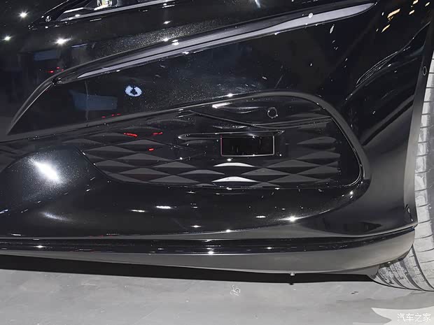 优雅与科技共存的腾势Z9豪华程度如何？跟我一起体验吧(图3)