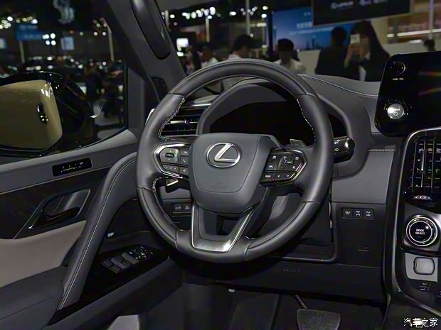 日系豪华越野车标杆再升级！实拍雷克萨斯LX700h OVERTRAIL领境版(图17)