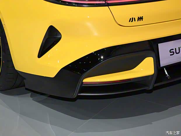 全球最速四门电跑 诸多赛道性能加持 1548马力的小米SU7 Ultra(图10)