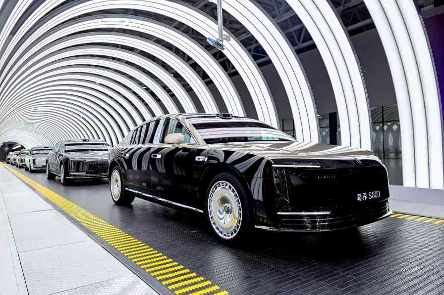 百亿资金“备战”，车企集体“囤粮”(图3)