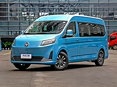 油电同行 实拍福田图雅诺大V PRO - 领驭达新车资讯站