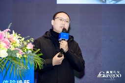 极氪汽车：XR+AI智能座舱设计的范式革命(图1)