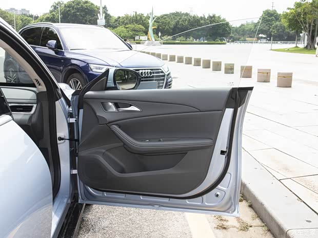 首推中配555km悦享版 星海S7购车手册(图13)