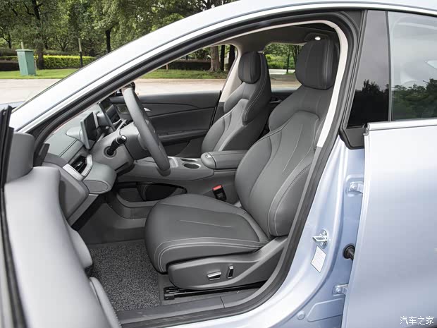 首推中配555km悦享版 星海S7购车手册(图14)