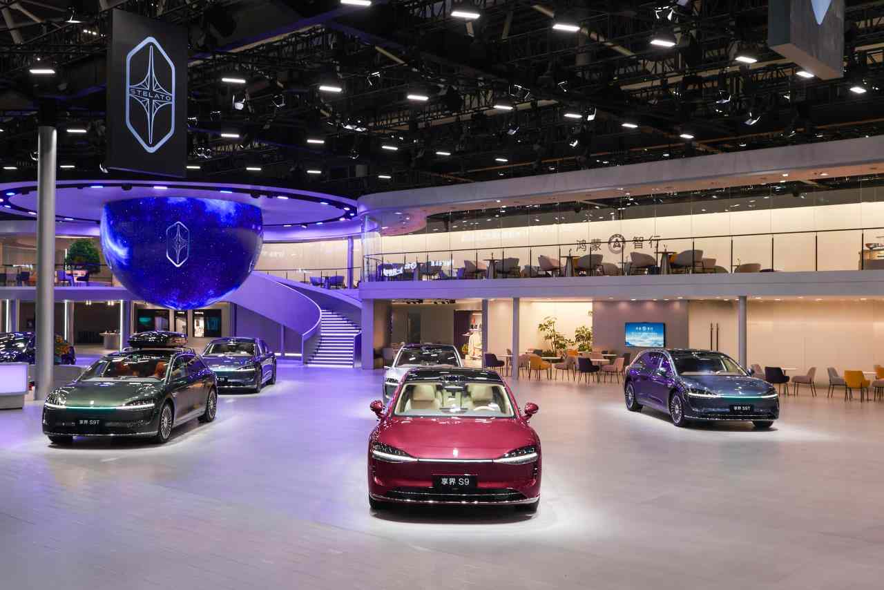 北汽新能源2025全年销量突破20万辆(图2)