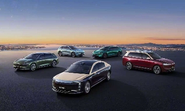 鸿蒙智行年销59万台，连续三月刷新纪录(图2)