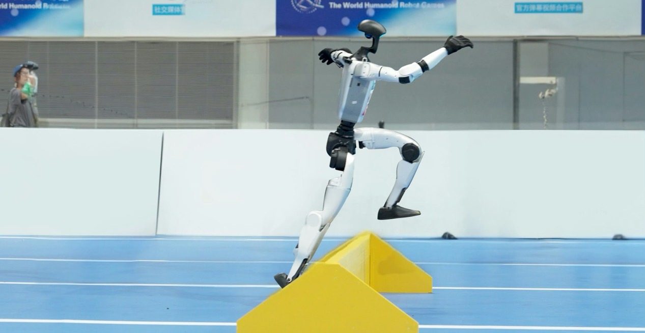 一家机器人门店，一个行业“分水岭”？(图4)