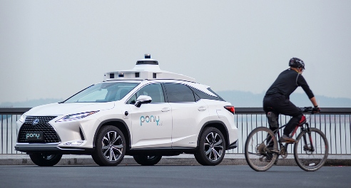 超额完成年度目标，小马智行Robotaxi车规规模达1159辆(图1)