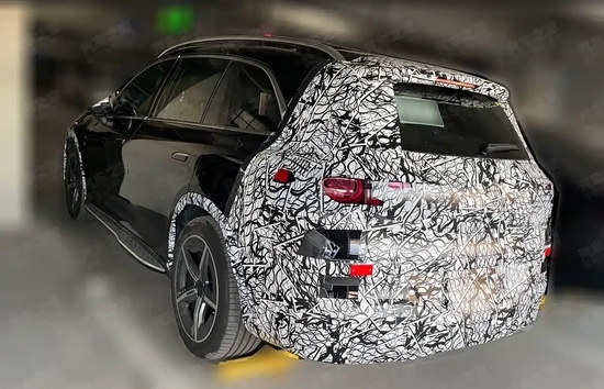 预计年内发布 奔驰GLC EV内饰谍照曝光(图4)