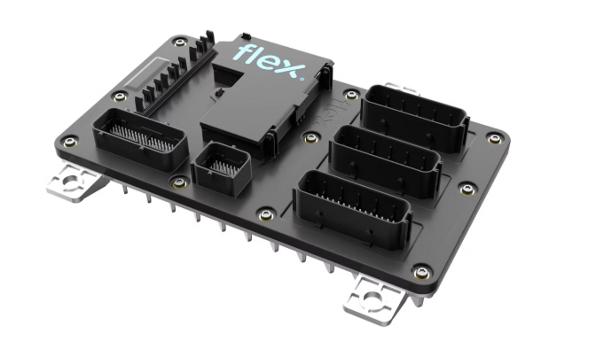 CES 2026：英飞凌和伟创力推出面向软件定义车辆的区域控制器开发套件 - 领驭达新车资讯站