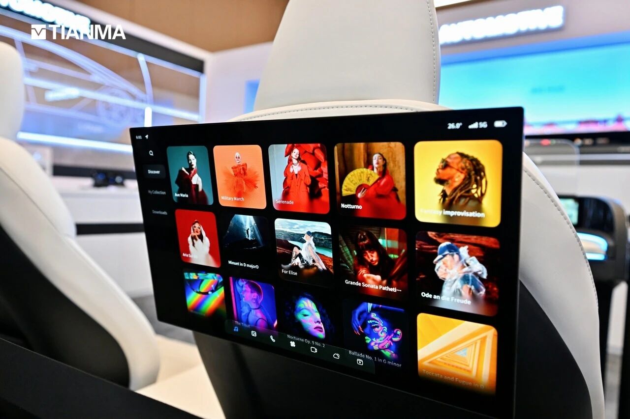 CES 2026：天马首发新一代智能座舱解决方案，挑战驾驶视觉极限(图4)