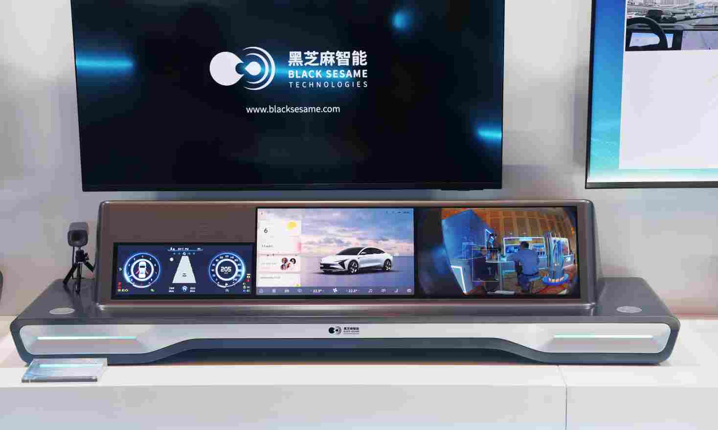 CES 2026：从智驾到具身智能，黑芝麻智能展示全栈芯片方案(图2)