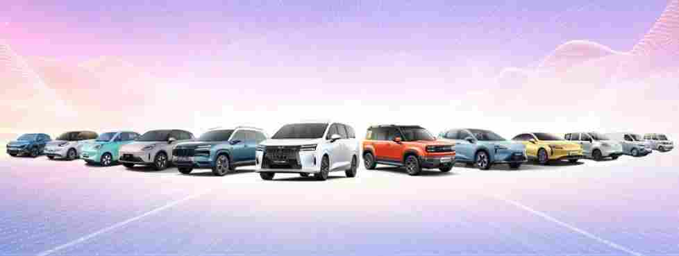 下沉市场，“卷王”五菱的生存法则(图2)