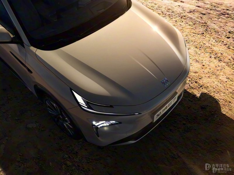 别克至境E7内饰谍照曝光 同级唯一配备后排大屏的大五座SUV(图4)