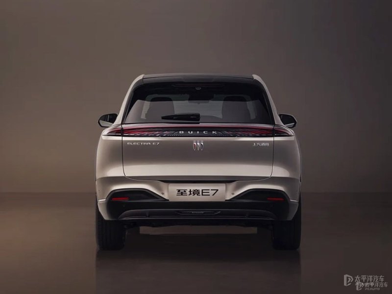 别克至境E7内饰谍照曝光 同级唯一配备后排大屏的大五座SUV(图6)