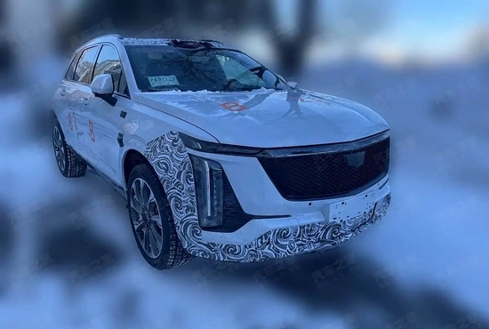 或搭载插混系统 新款凯迪拉克XT5谍照曝光(图1)