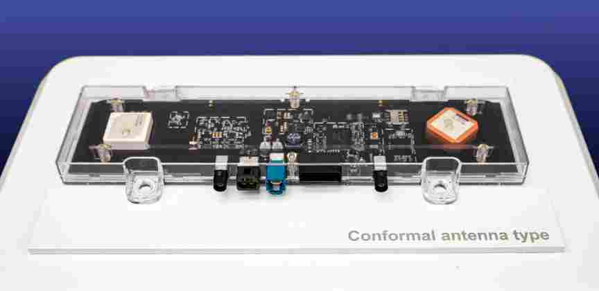 现代摩比斯开发5G集成天线车载信息服务解决方案(图1)