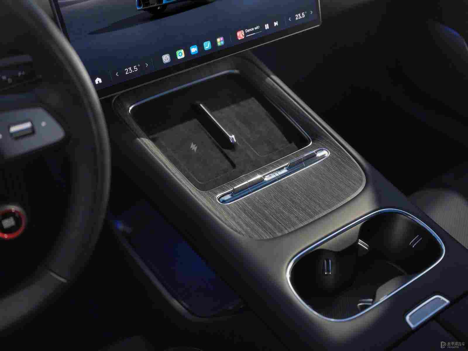 预计春节前可到店 新一代小米SU7实车即将亮相(图6)