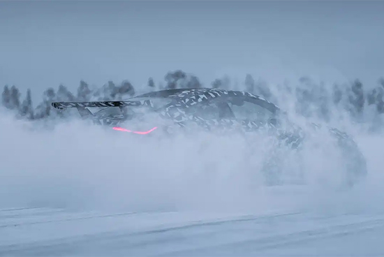 或搭载新V8发动机 AMG CLE Mythos谍照曝光(图4)